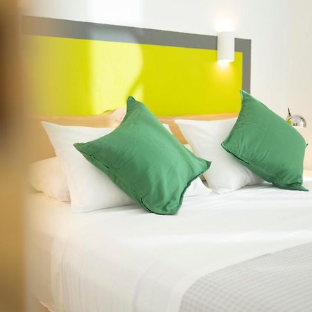 Kimia Guest House สเกียธอสทาวน์ ภายนอก รูปภาพ