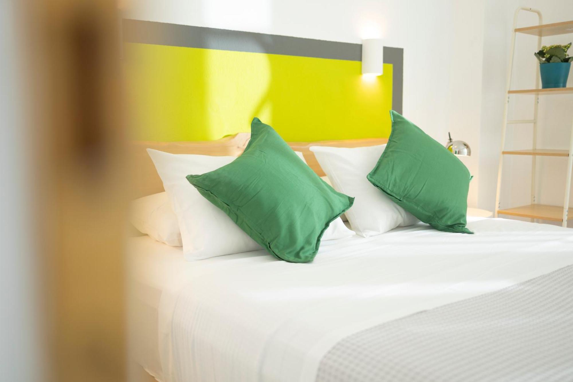 Kimia Guest House สเกียธอสทาวน์ ภายนอก รูปภาพ