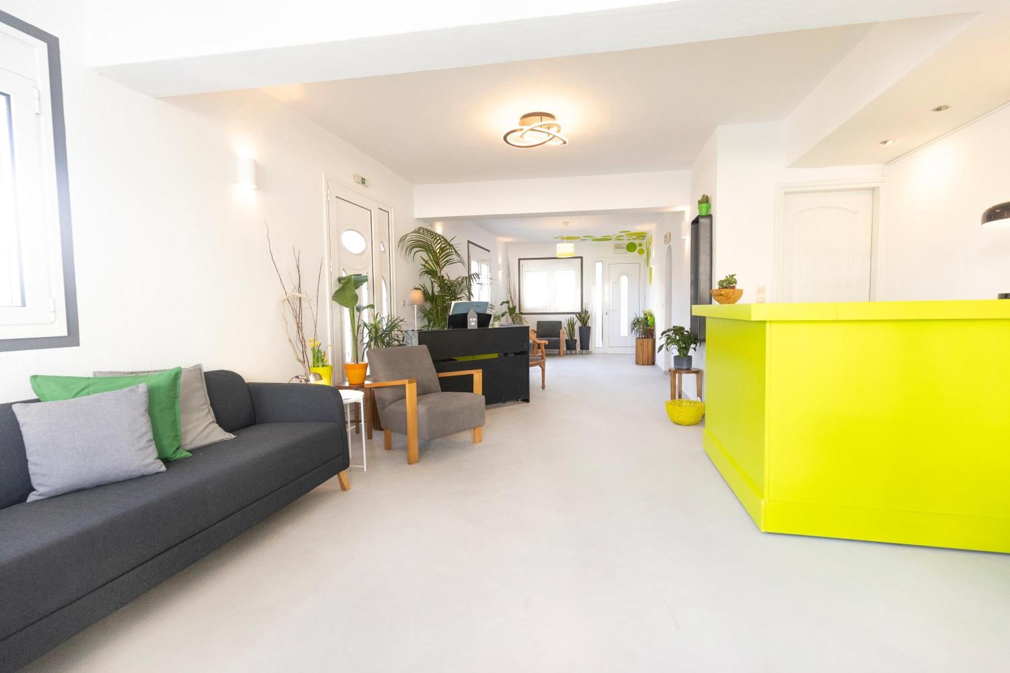 Kimia Guest House สเกียธอสทาวน์ ภายนอก รูปภาพ