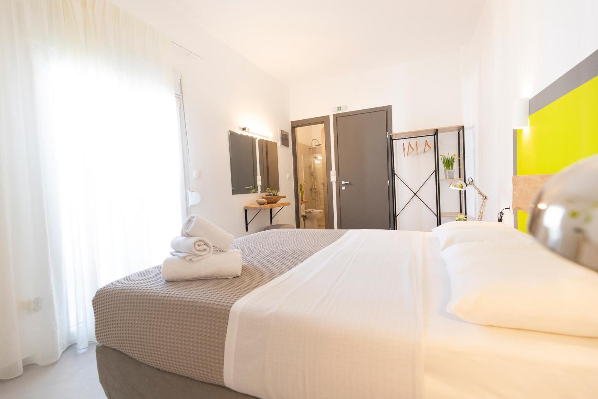Kimia Guest House สเกียธอสทาวน์ ภายนอก รูปภาพ